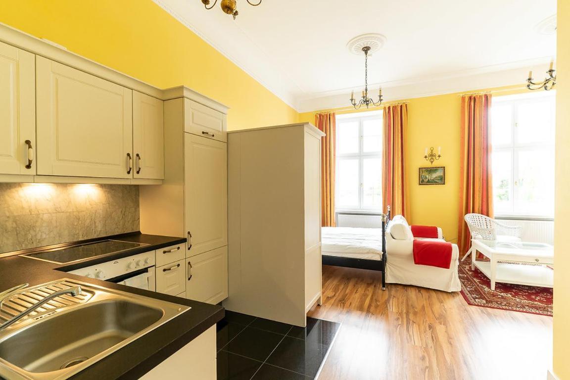 Appartement Gutshaus Gross Helle à Mölln Extérieur photo