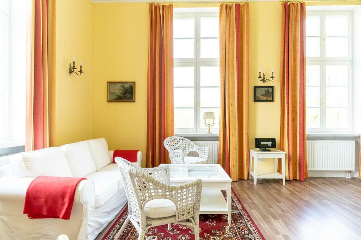 Appartement Gutshaus Gross Helle à Mölln Extérieur photo